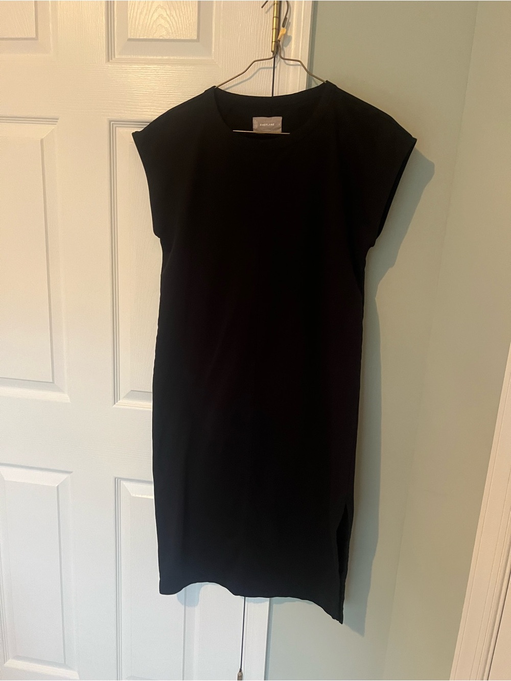 Everlane Black Cap-Sleeve Midi Dress